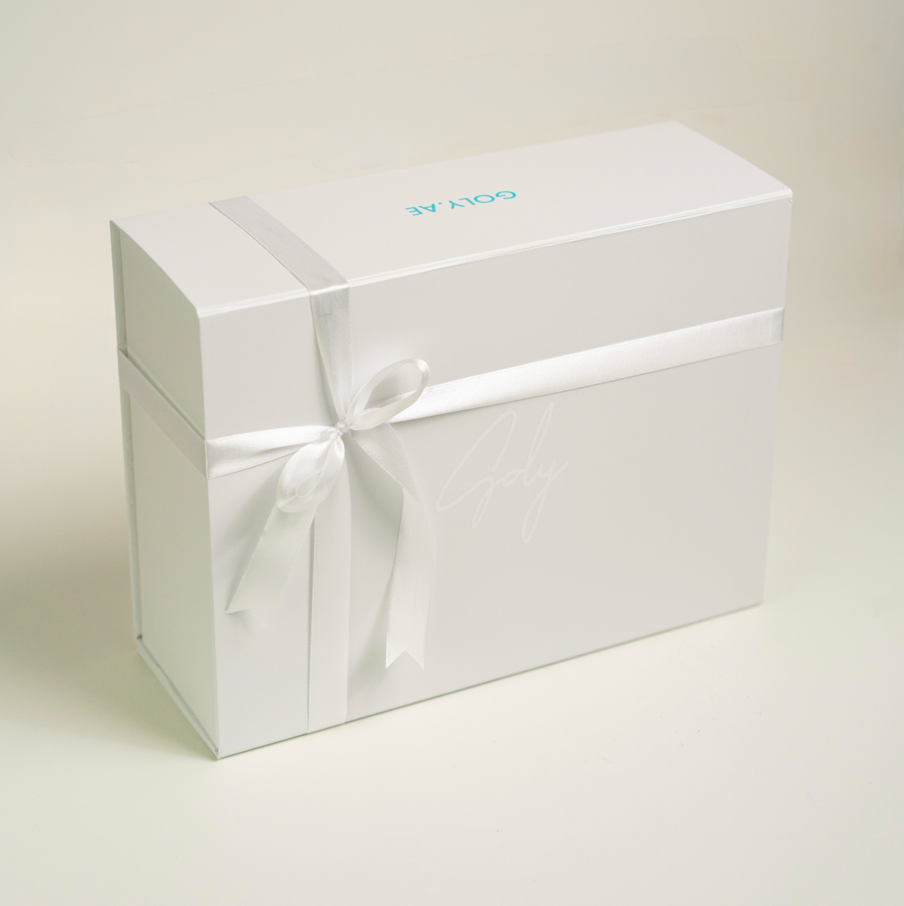White Magnetic Box